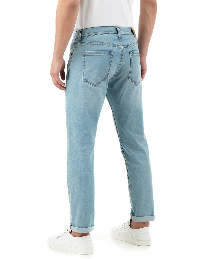 inkd جينز رجالي عادي - متوسط الارتفاع | مزيج القطن | قماش قابل للتمدد | تصميم كلاسيك 5 بوكت - Image 2